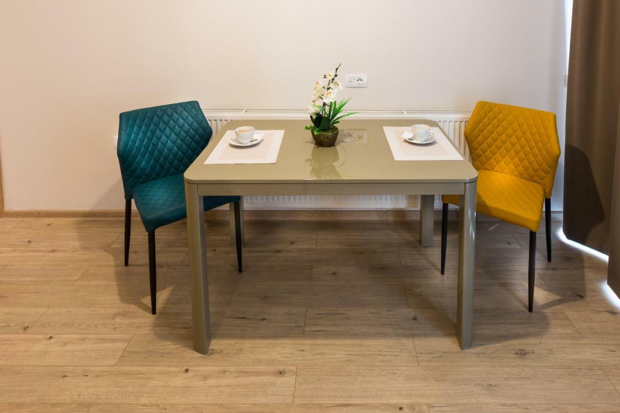 Rose Luxury Apartment ママイア エクステリア 写真